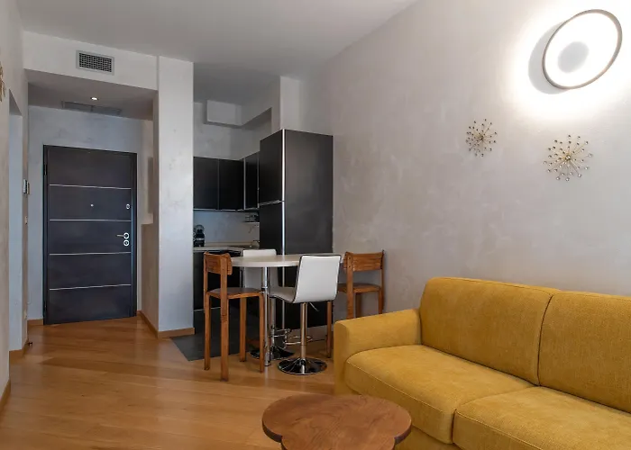 Pomba 25 * Turin